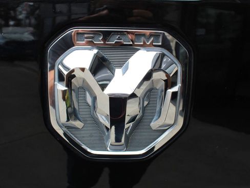 Used 2019 RAM 1500 Limited RWD image 38