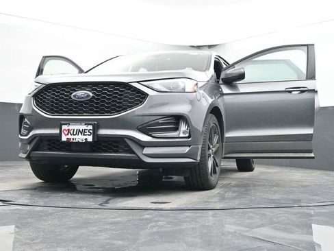 Used 2024 Ford Edge ST-Line w/ Class II Trailer Tow Package AWD/4WD image 48