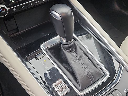 Used 2023 MAZDA CX-5 AWD 2.5 S w/ Premium Plus Pkg image 22