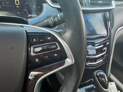 Used 2013 Cadillac XTS Premium FWD image 14