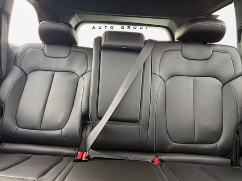 New 2025 Jeep Grand Cherokee Limited w/ MOPAR Finishing Package image 16