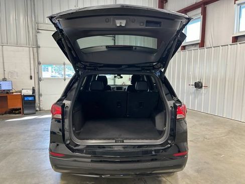 Used 2024 Chevrolet Equinox RS AWD/4WD image 19