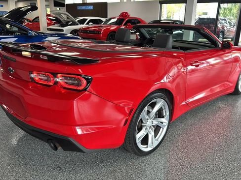 Used 2019 Chevrolet Camaro SS RWD image 45