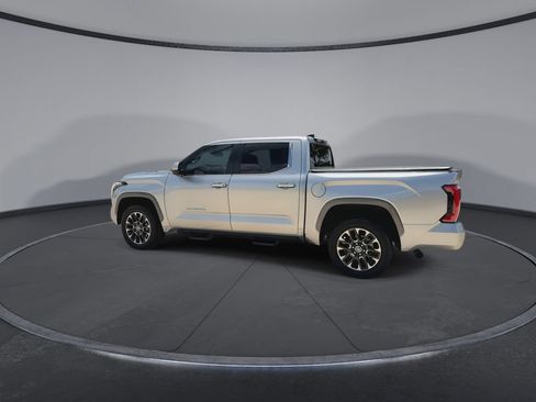 Used 2024 Toyota Tundra Limited AWD/4WD image 6