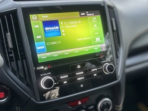 Used 2022 Subaru Crosstrek 2.5i Sport w/ Moonroof Package image 13