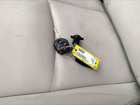 Used 2014 Subaru Crosstrek 2.0i Limited image 14