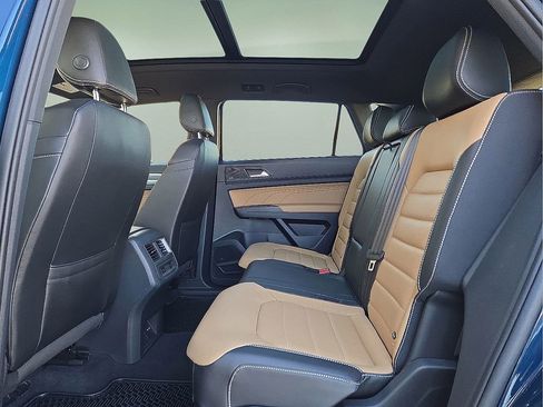 Used 2022 Volkswagen Atlas Cross Sport SEL Premium R-Line w/ Cross Sport MDO Package image 17