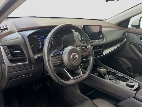 Used 2023 Nissan Rogue SV w/ SV Premium B Package AWD/4WD image 18