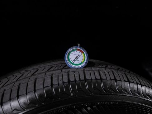 Used 2025 Toyota Sequoia Limited AWD/4WD image 52