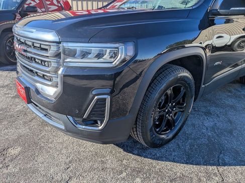 Certified 2022 GMC Acadia AT4 image 8