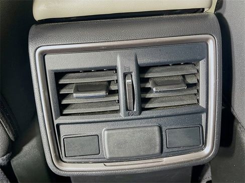 Used 2021 Subaru Forester Premium image 26