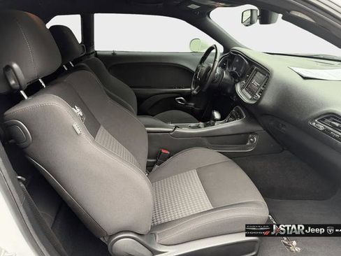 Used 2019 Dodge Challenger R/T Scat Pack w/ Shaker Package image 13
