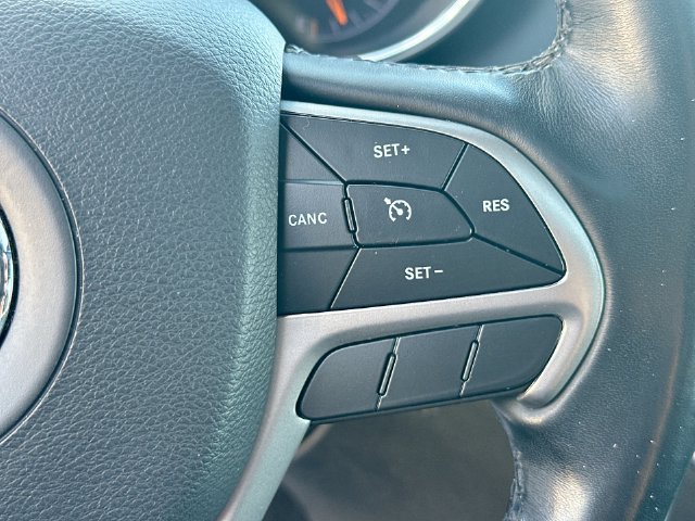 Used 2020 Jeep Grand Cherokee Limited w/ Premium Lighting Group AWD/4WD image 49