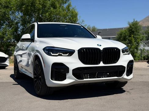 Used 2023 BMW X5 sDrive40i w/ M Sport Package RWD image 1