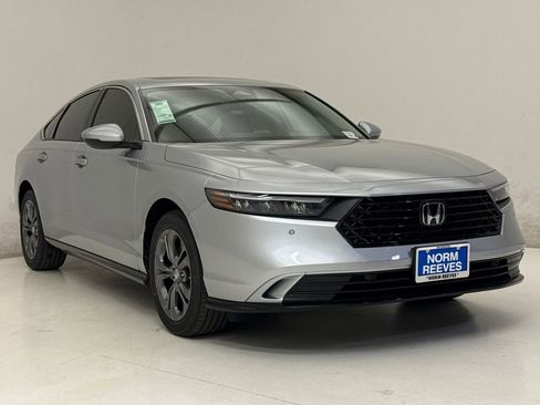 New 2026 Honda Accord EX-L image 4