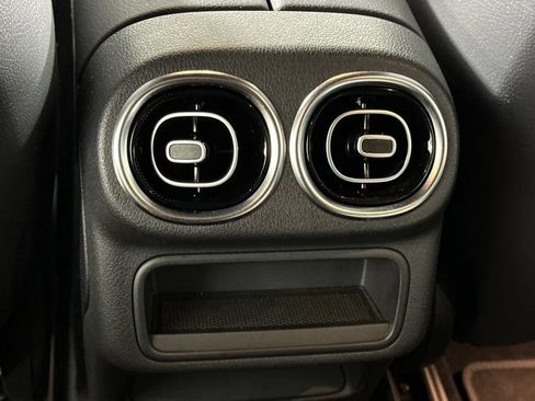 Certified 2026 Mercedes-Benz GLC 300 image 15