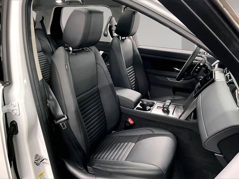 New 2025 Land Rover Discovery Sport S image 11