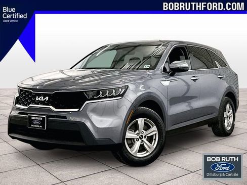 Used 2023 Kia Sorento LX AWD/4WD image 1