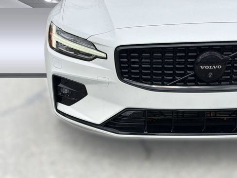 Certified 2024 Volvo S60 B5 Plus w/ Climate Package FWD image 11