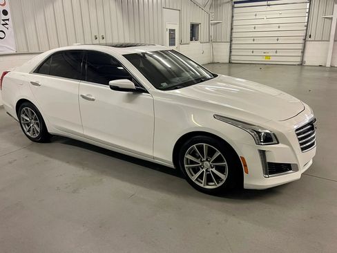 Used 2017 Cadillac CTS Luxury RWD image 11
