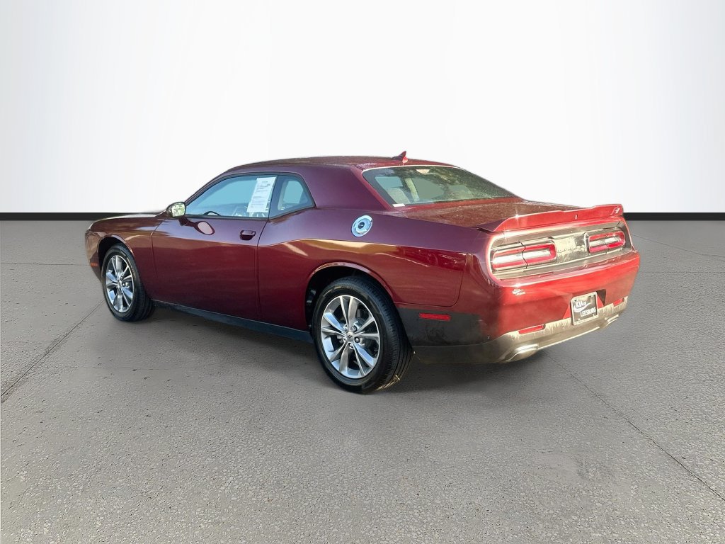 Used 2021 Dodge Challenger SXT w/ Driver Convenience Group AWD/4WD image 5