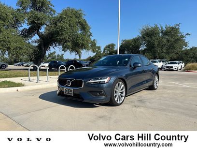 Used 2020 Volvo S60 T5 Momentum
