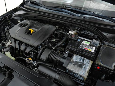 Used 2020 Hyundai Elantra Value Edition image 46