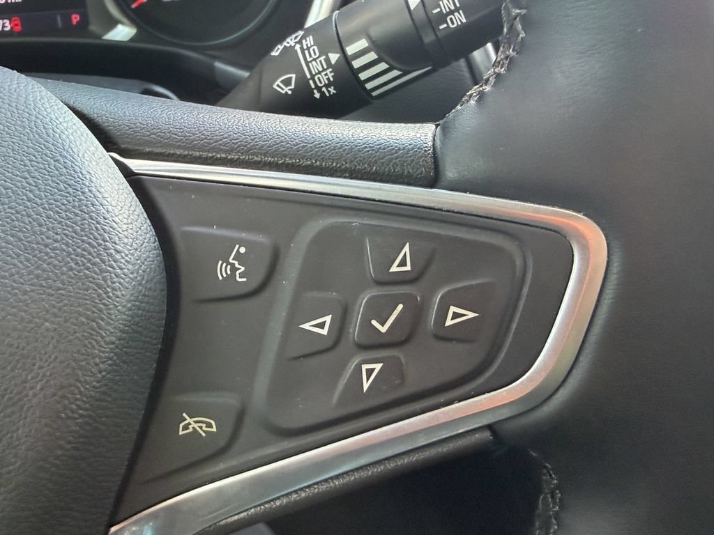 Used 2023 Chevrolet Equinox LT FWD image 31