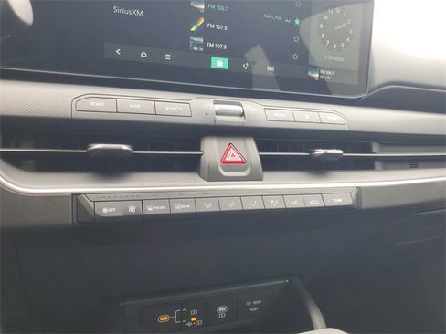 New 2025 Kia K4 LXS image 20