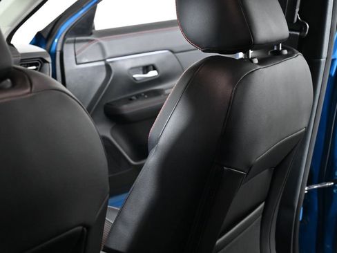 Certified 2025 Nissan Kicks SR AWD/4WD image 29
