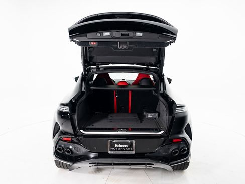 Used 2025 Aston Martin DBX 707 image 43