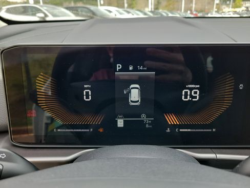 New 2026 Kia Sportage EX image 17