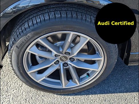 Certified 2025 Audi Q3 2.0T Premium w/ Convenience Package image 22