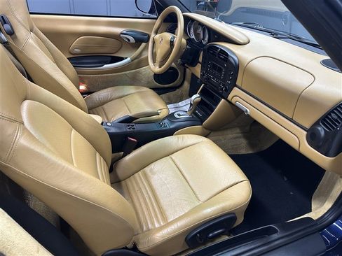 Used 2004 Porsche Boxster S RWD image 18