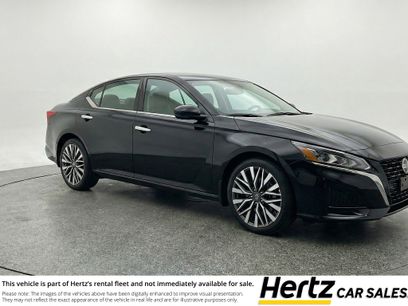 Used 2025 Nissan Altima 2.5 SV