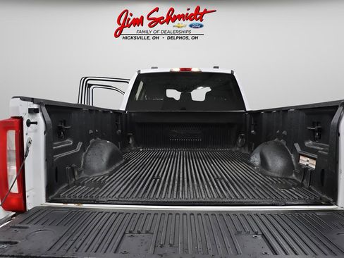 Used 2023 Ford F350 XLT image 29