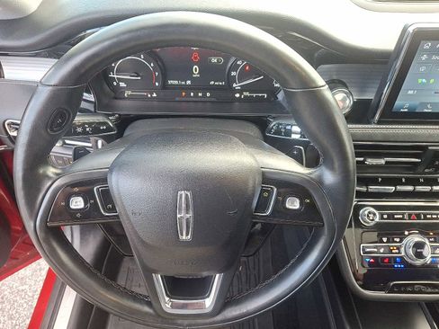 Used 2022 Lincoln Corsair AWD w/ Premium Package image 20