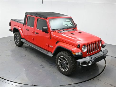 Used 2020 Jeep Gladiator Overland w/ Safety Group image 28