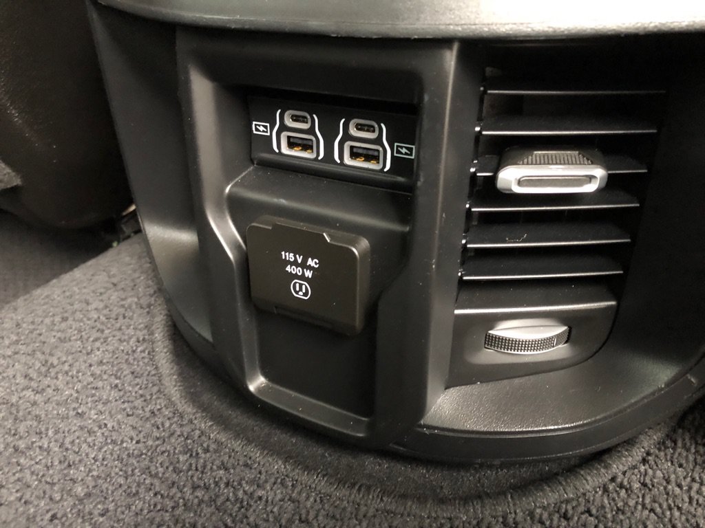 Used 2024 RAM 2500 Laramie w/ Safety Group AWD/4WD image 28