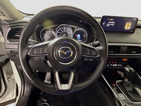 Used 2021 MAZDA CX-9 Touring w/ Touring Premium Package FWD image 13