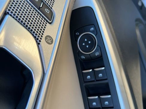 Used 2023 Ford Explorer XLT w/ Equipment Group 202A image 20