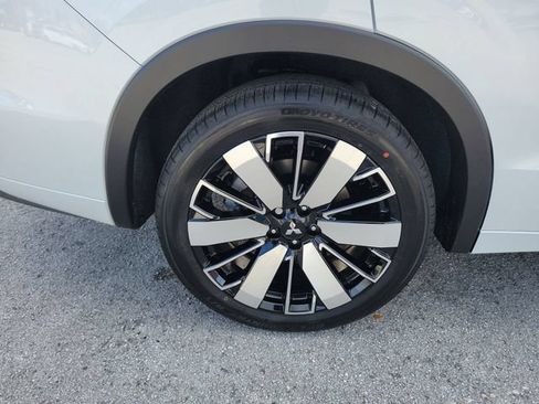 New 2026 Mitsubishi Outlander SEL FWD image 7
