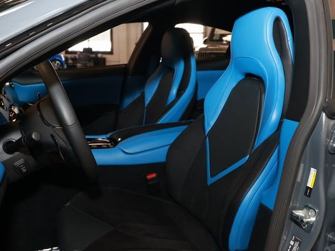 New 2025 Karma Revero Luxury image 11