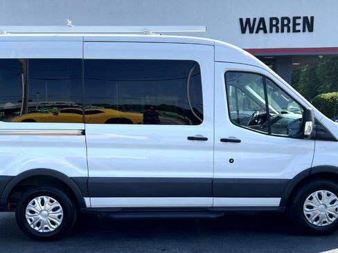 Used 2016 Ford Transit 150 XLT image 6