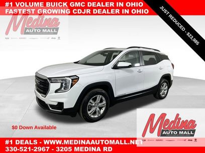 Used 2024 GMC Terrain SLE w/ Driver Convenience Package