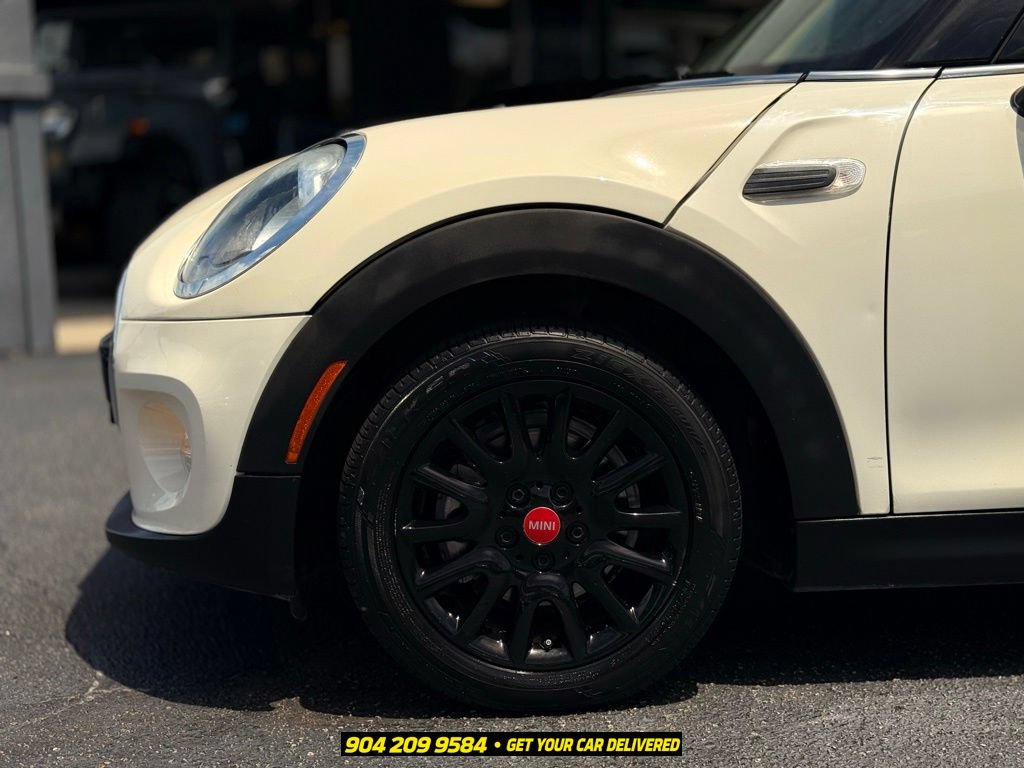 Used 2018 MINI Cooper 2-Door Hardtop FWD image 14