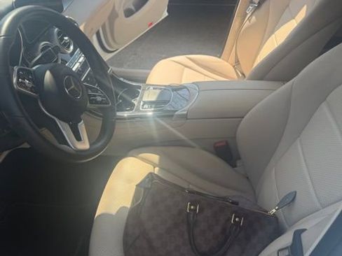 Used 2022 Mercedes-Benz GLC 300 image 7