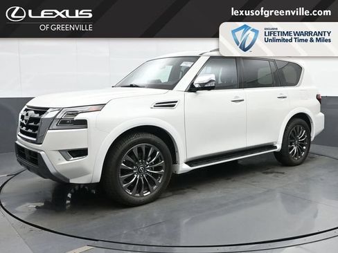 Used 2024 Nissan Armada Platinum w/ Captain's Chairs Package RWD image 4