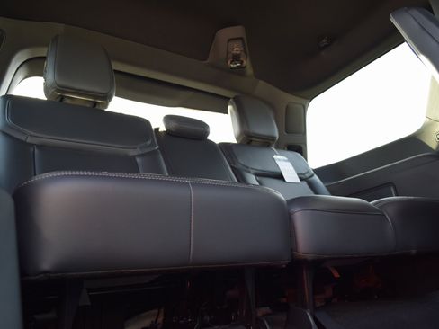 New 2025 Ford Expedition Platinum w/ Stealth Performance Package image 23