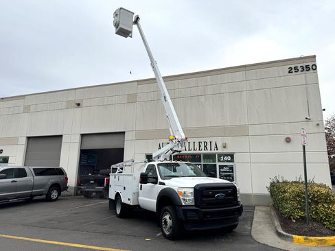 Used 2015 Ford F450 XL w/ Power Equipment Group image 39